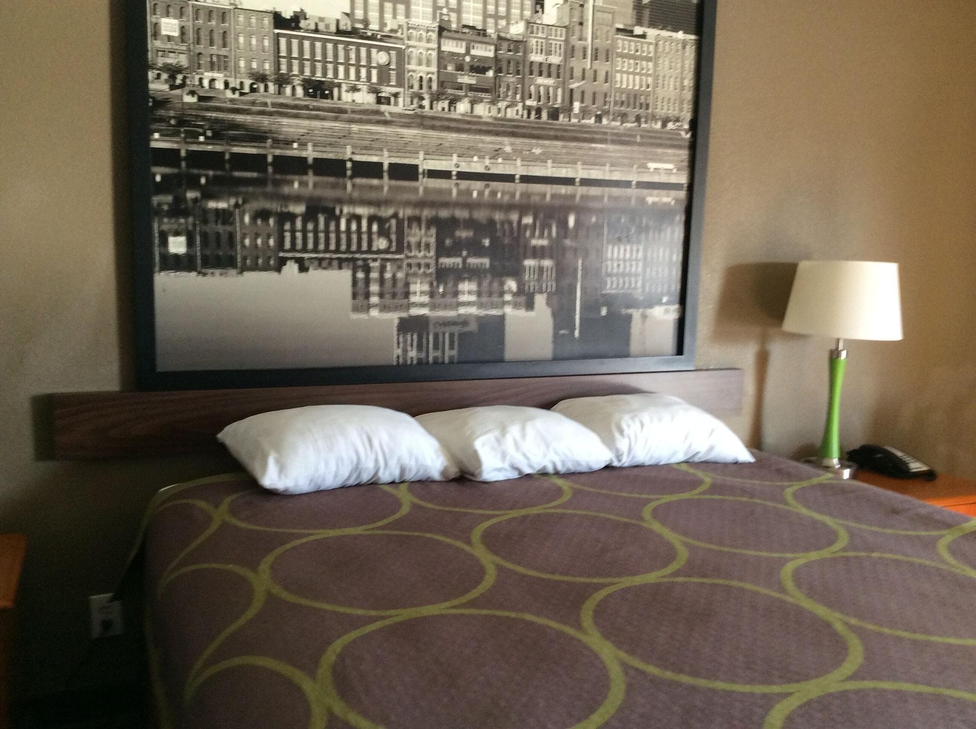 Super 8 By Wyndham Chattanooga/East Ridge Buitenkant foto