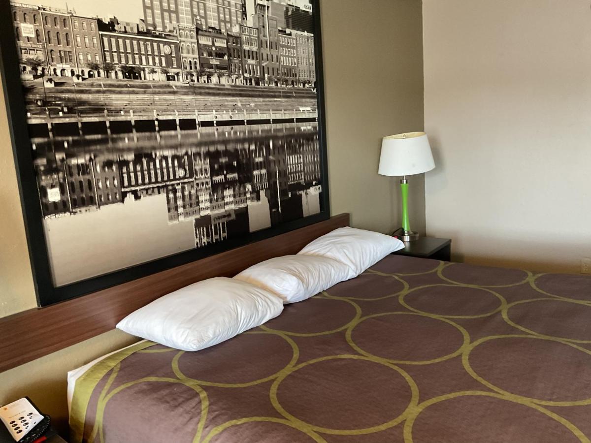 Super 8 By Wyndham Chattanooga/East Ridge Buitenkant foto