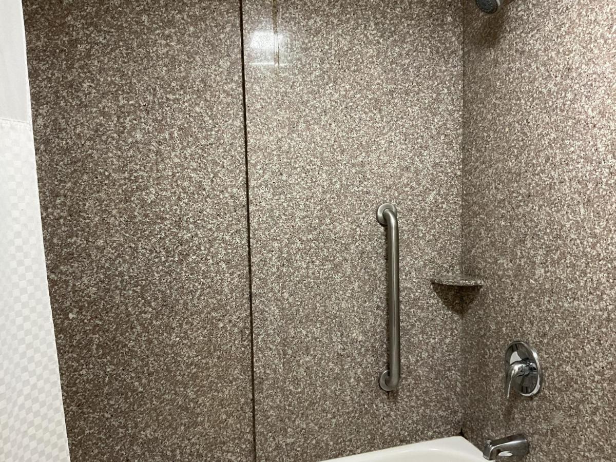 Super 8 By Wyndham Chattanooga/East Ridge Buitenkant foto